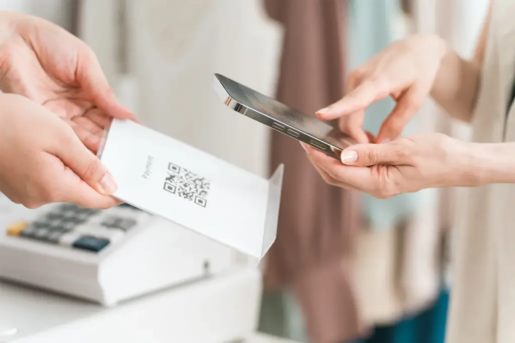 【種類別】キャッシュレス決済の手数料を比較!クレジットカード・QR・電子マネーなど