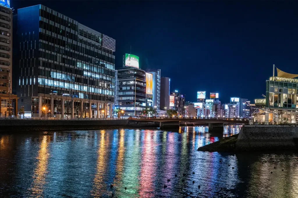 食べ歩き文化は来ると信じた。福岡でテイクアウト専門にした理由
